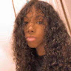 Meet your Posher, Eva